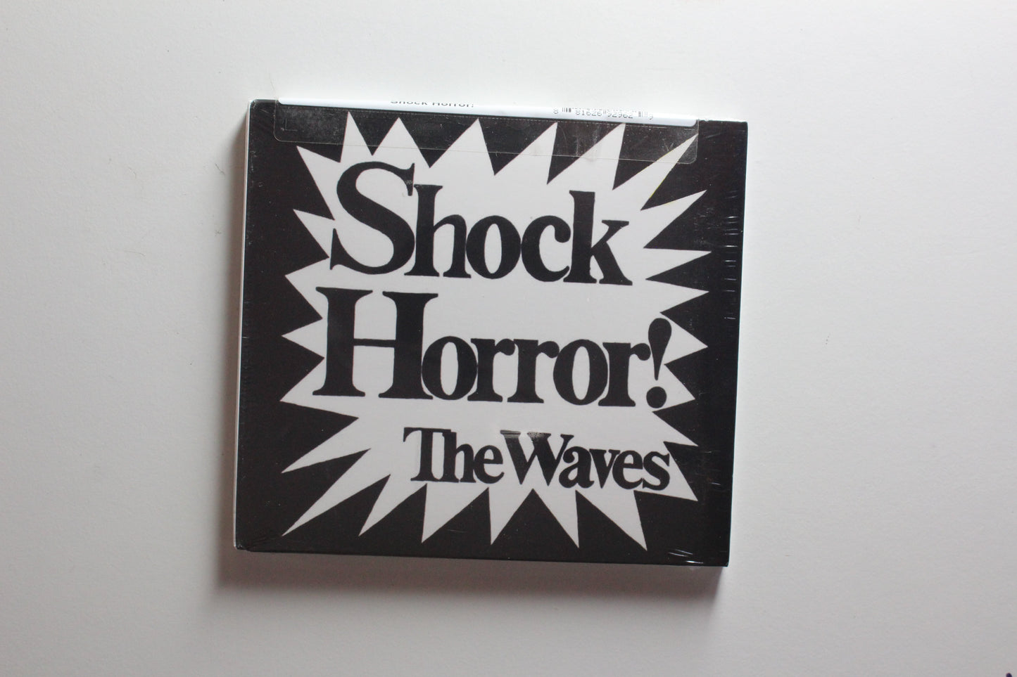The Waves - Shock Horror! (NEW)