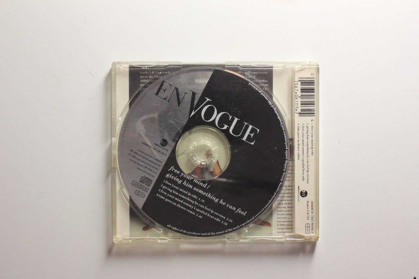 En Vogue - Free Your Mind/Giving Him Something He Can Feel (VG)