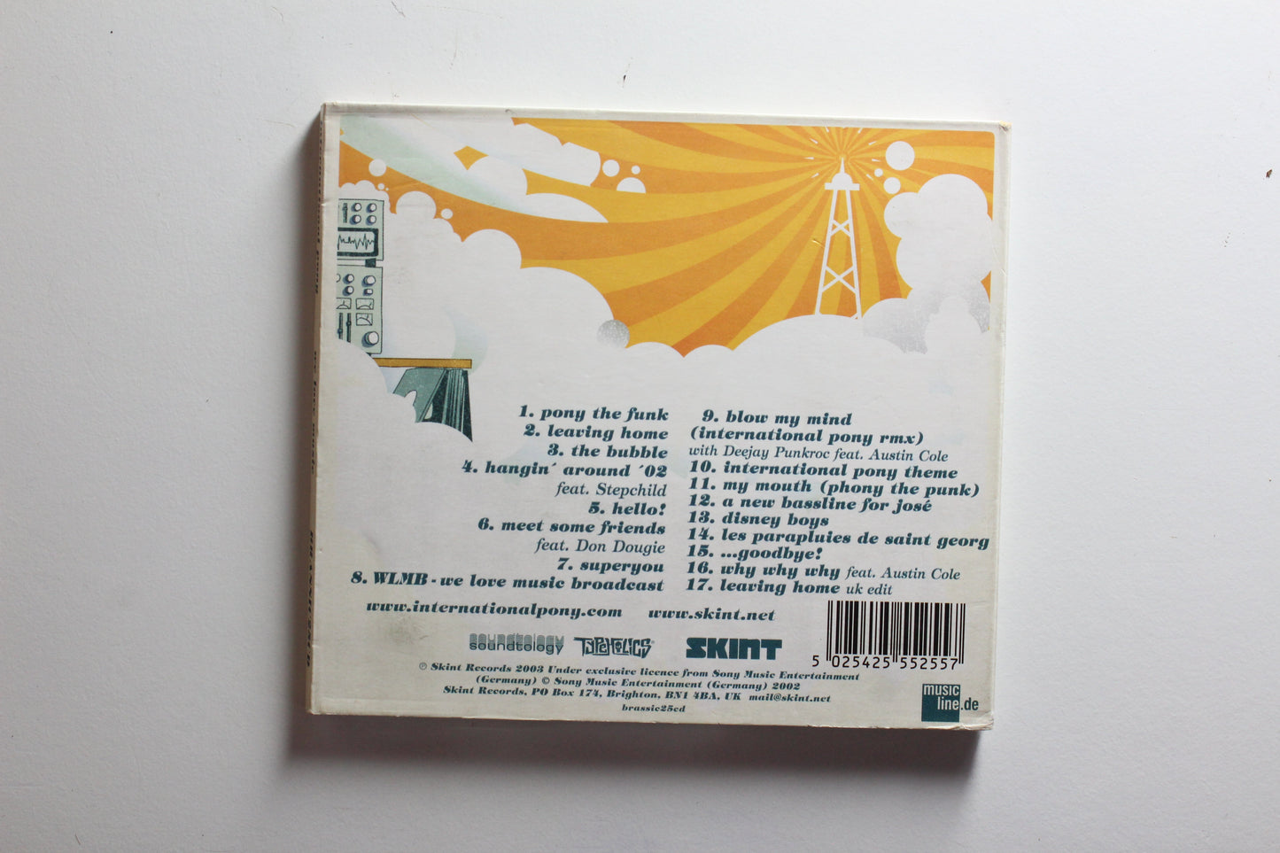 International Pony - We Love Music (VG+)