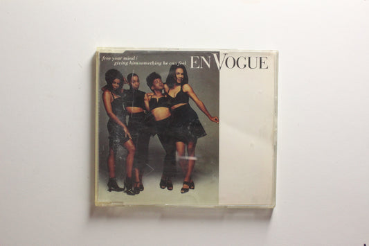 En Vogue - Free Your Mind/Giving Him Something He Can Feel (VG)