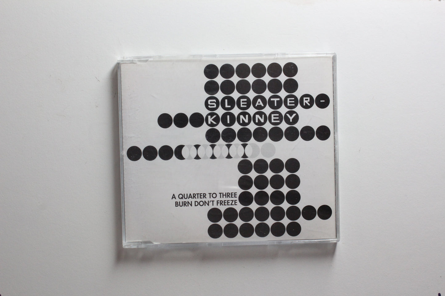 Sleater-Kinney - A Quarter to Three / Burn Don't Freeze (VG)
